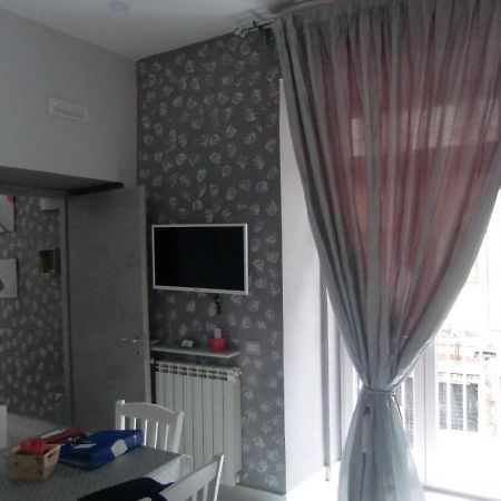 Guesthouse Aaron2 Nápoly Kültér fotó
