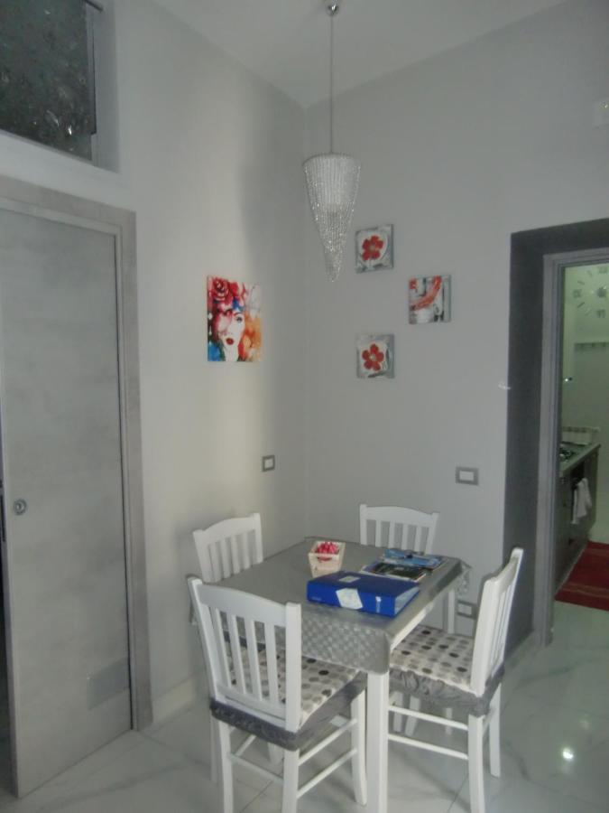 Guesthouse Aaron2 Nápoly Kültér fotó